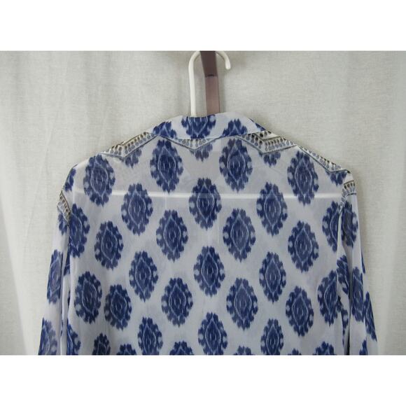 Chico's Size 2 Large Semi Sheer Blue and White Geometric Button Down Blouse - Picture 5 of 6